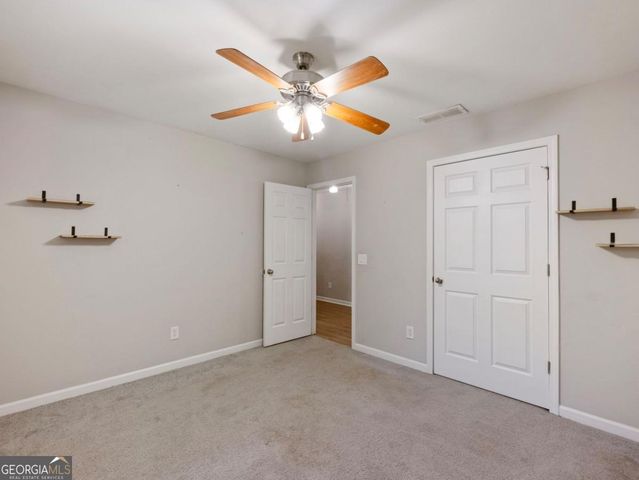 8755 Covestone Drive, Gainesville, GA 30506