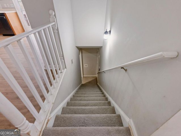 8755 Covestone Drive, Gainesville, GA 30506