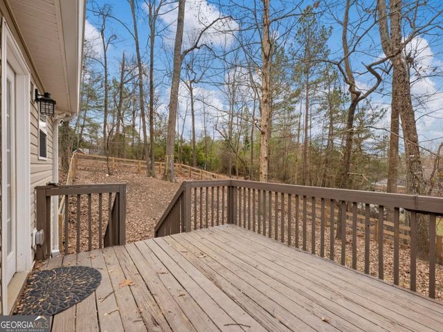 8755 Covestone Drive, Gainesville, GA 30506