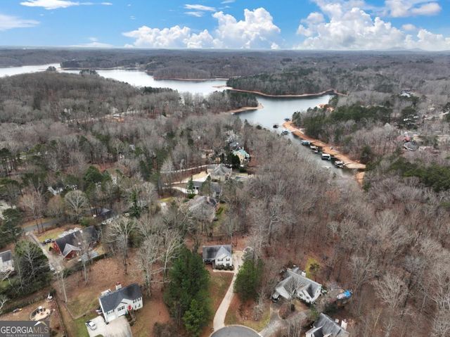 8755 Covestone Drive, Gainesville, GA 30506