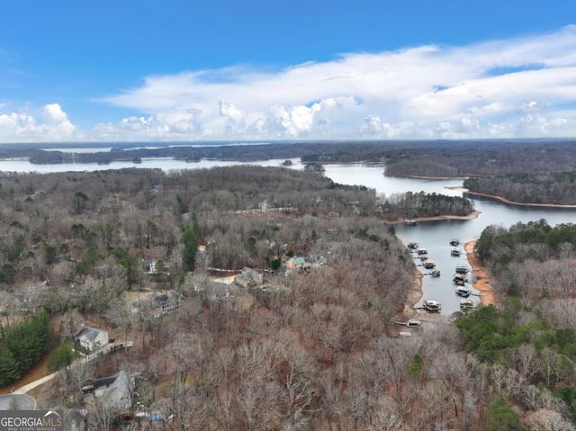 8755 Covestone Drive, Gainesville, GA 30506