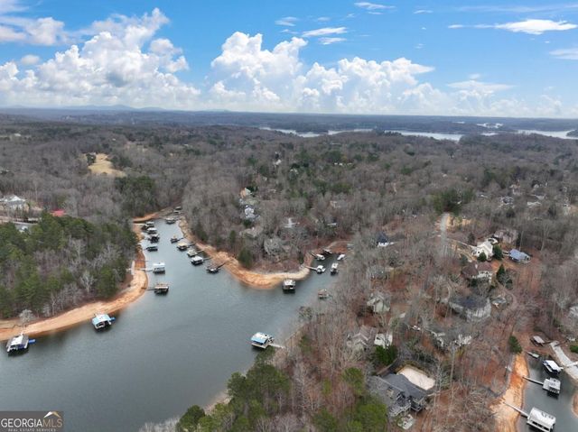 8755 Covestone Drive, Gainesville, GA 30506