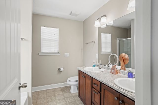 1202 Cypress Fall Circle, Hinesville, GA 31313