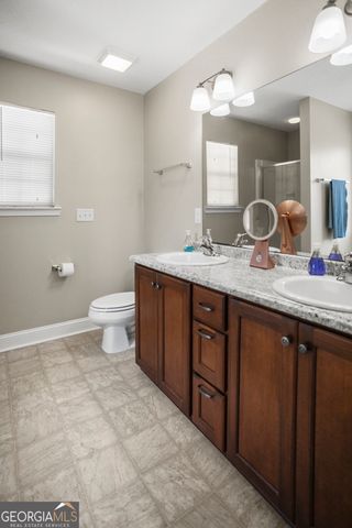 1202 Cypress Fall Circle, Hinesville, GA 31313