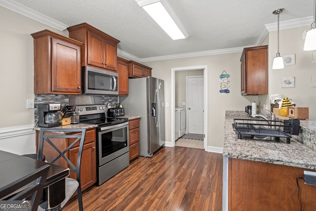 1202 Cypress Fall Circle, Hinesville, GA 31313