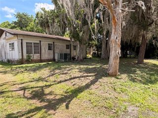 56340 ACORN ROAD, Astor, FL 32102