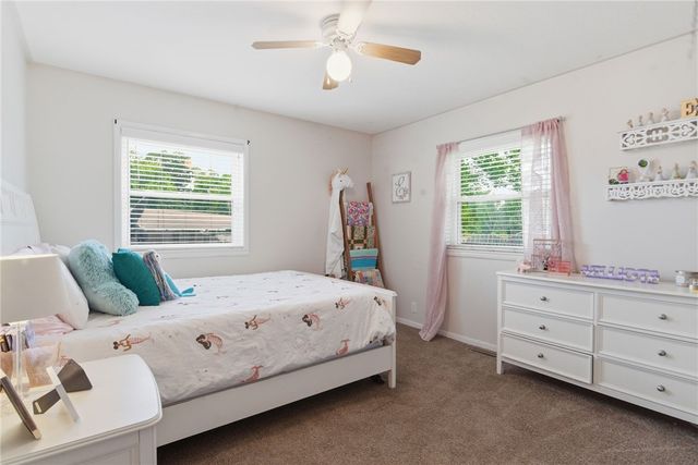 204 Kimberly Lane, Rogers, AR 72756