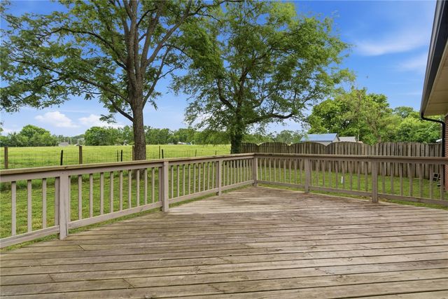 204 Kimberly Lane, Rogers, AR 72756