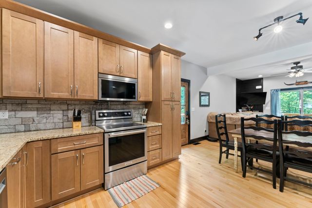 9500 McFarlin Rd, Bon Aqua, TN 37025