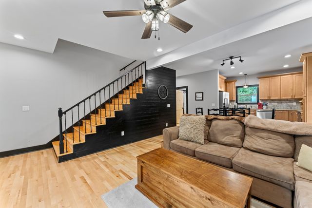 9500 McFarlin Rd, Bon Aqua, TN 37025