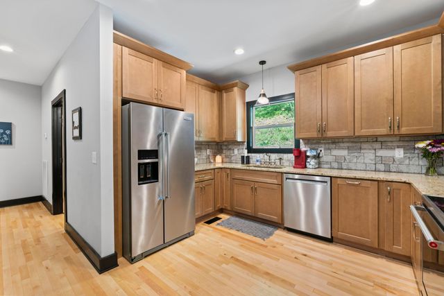 9500 McFarlin Rd, Bon Aqua, TN 37025