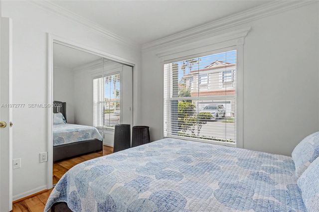 1110 Lemonwood St, Hollywood, FL 33019