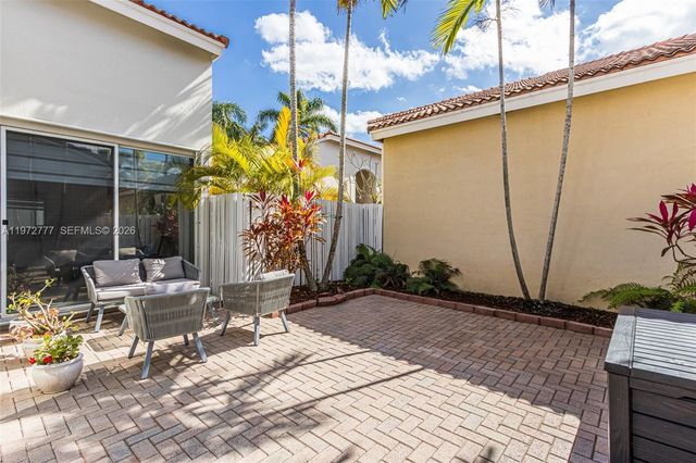 1110 Lemonwood St, Hollywood, FL 33019