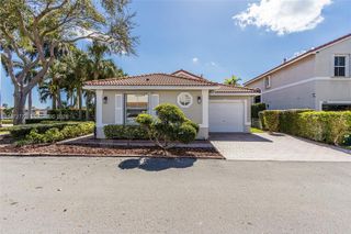 1110 Lemonwood St, Hollywood, FL 33019