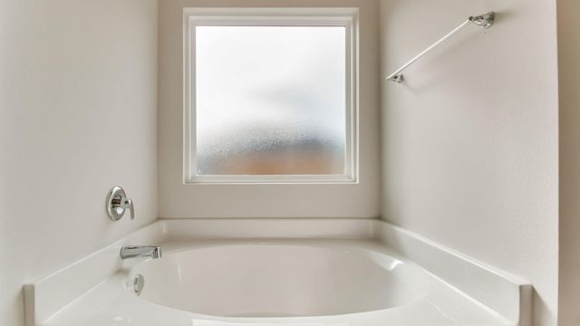 2128 Chirping Cricket Court, Gulf Breeze, FL 32563