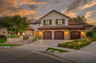 2283 E Sarazen Avenue, Fresno, CA 93730