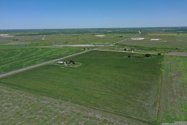 14420 FM 99, Karnes City, TX 78118