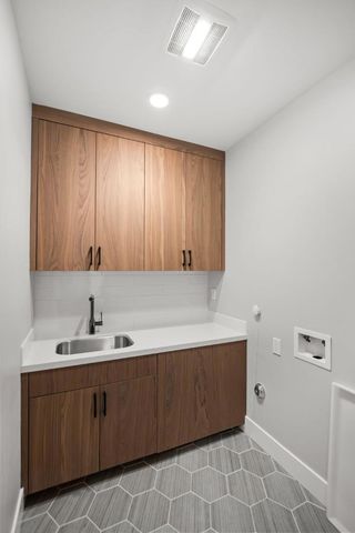 237 Hope Street, Mountain View, CA 94041
