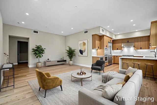 237 Hope Street, Mountain View, CA 94041