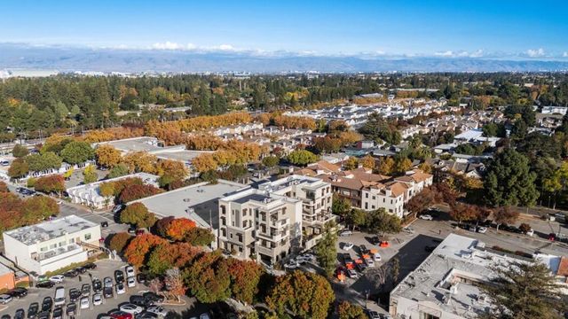 237 Hope Street, Mountain View, CA 94041
