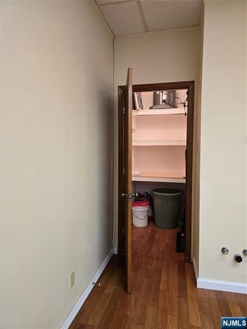 14 Brinkerhoff Avenue, Palisades Park, NJ 07650