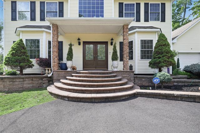 802 Rose Valley Road, Forestburgh, NY 12777