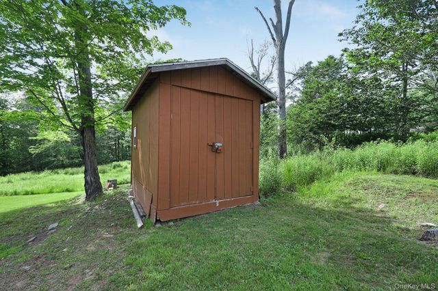 802 Rose Valley Road, Forestburgh, NY 12777