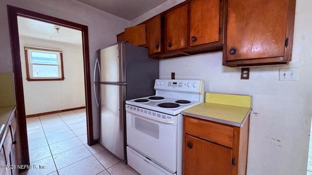 1139 DE PAUL Drive, Jacksonville, FL 32218