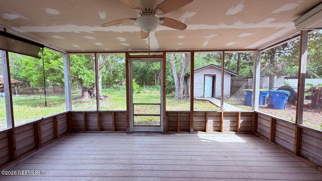 1139 DE PAUL Drive, Jacksonville, FL 32218