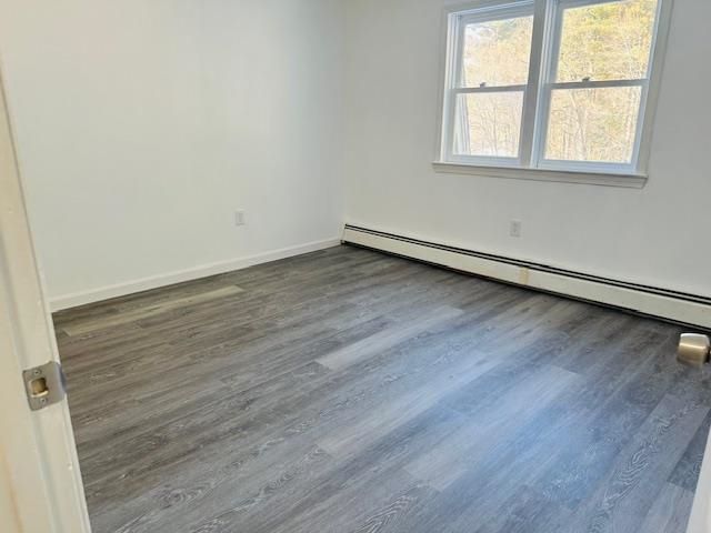 3 Knights Bridge Dr Apt 302, Nashua, NH 03063