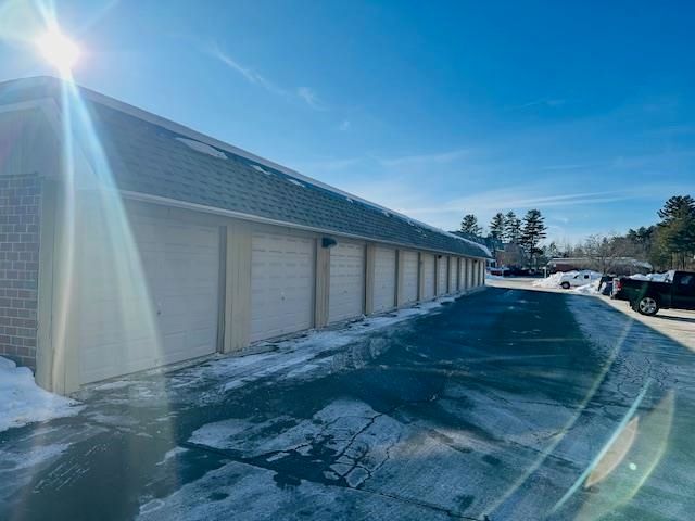 3 Knights Bridge Dr Apt 302, Nashua, NH 03063