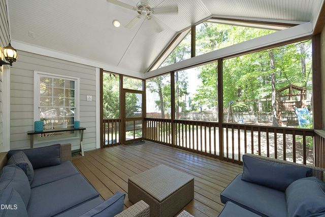 9312 Leslieshire Drive, Raleigh, NC 27615