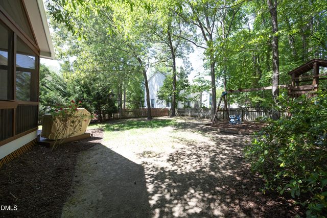 9312 Leslieshire Drive, Raleigh, NC 27615