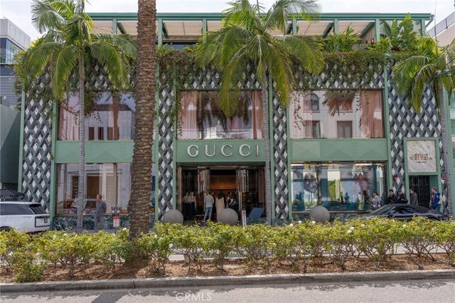 9330 Clifton Way 301, Beverly Hills, CA 90210