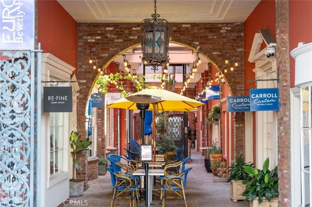 9330 Clifton Way 301, Beverly Hills, CA 90210