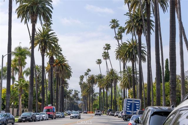 9330 Clifton Way 301, Beverly Hills, CA 90210