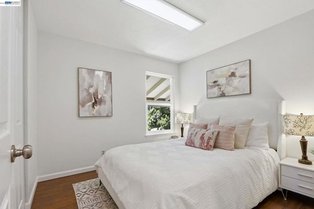 1170 Bennett Ct, Fremont, CA 94536