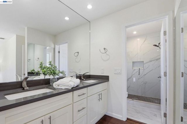 1170 Bennett Ct, Fremont, CA 94536