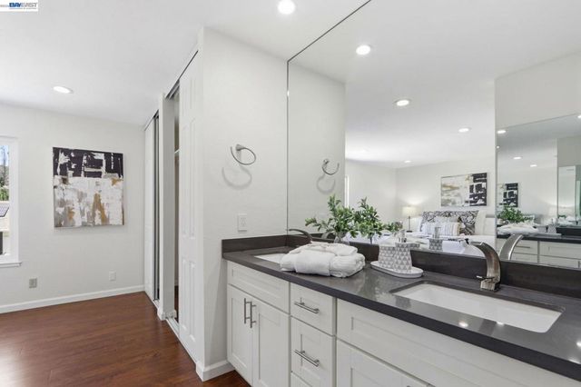 1170 Bennett Ct, Fremont, CA 94536