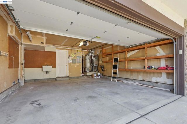 1170 Bennett Ct, Fremont, CA 94536