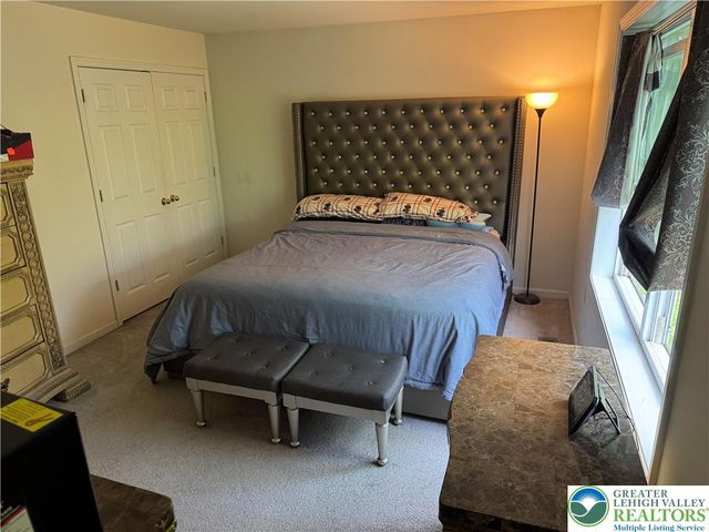 506 Cornerstone Way, East Stroudsburg, PA 18301