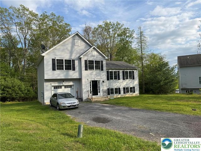 506 Cornerstone Way, East Stroudsburg, PA 18301