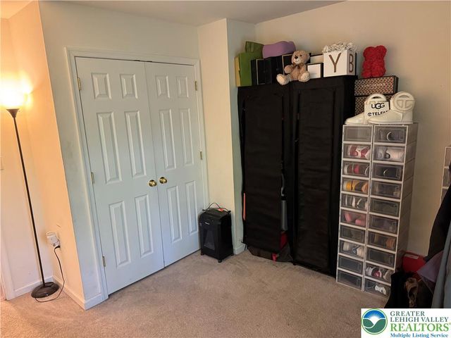 506 Cornerstone Way, East Stroudsburg, PA 18301