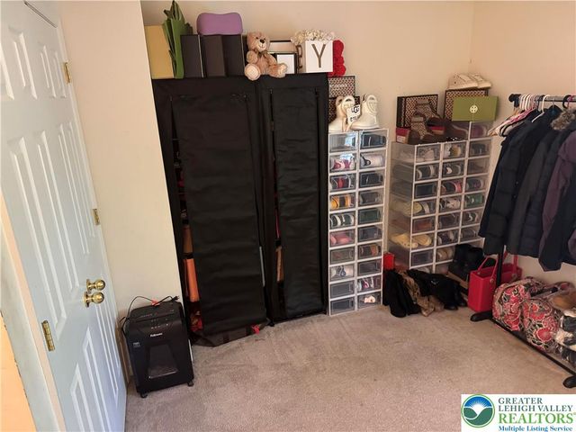 506 Cornerstone Way, East Stroudsburg, PA 18301
