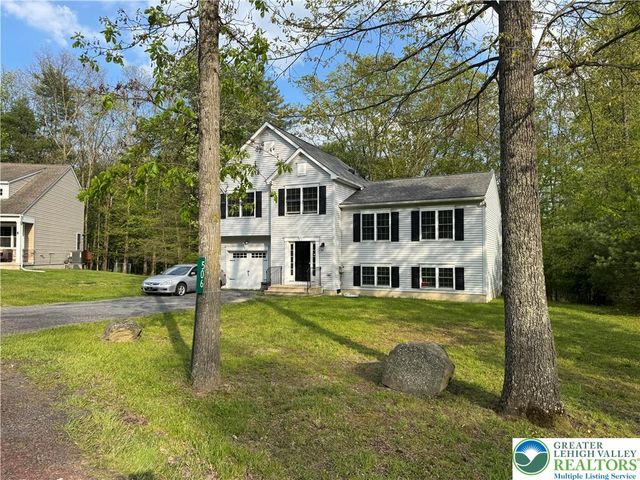 506 Cornerstone Way, East Stroudsburg, PA 18301