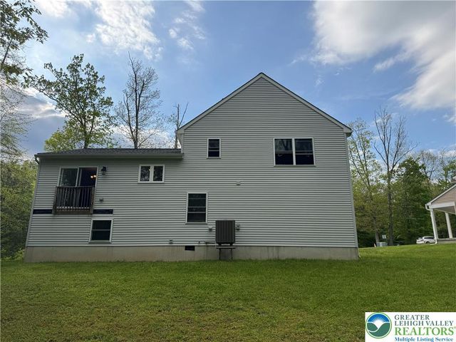 506 Cornerstone Way, East Stroudsburg, PA 18301