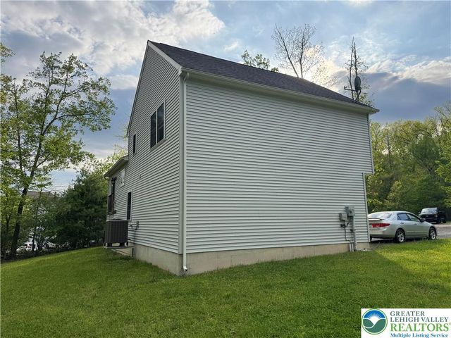 506 Cornerstone Way, East Stroudsburg, PA 18301