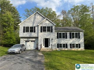 506 Cornerstone Way, East Stroudsburg, PA 18301