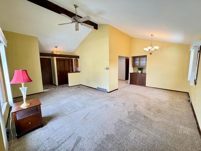 7622 S Lenox AVENUE, Oak Creek, WI 53154