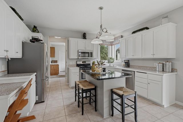 10196 Stony Creek Drive, Woodbury, MN 55129